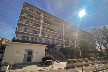 西新井スカイハイツの外観（北西側から）