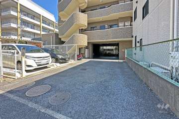 敷地内駐車場（屋外機械式）
