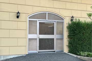 駐輪場の出入口