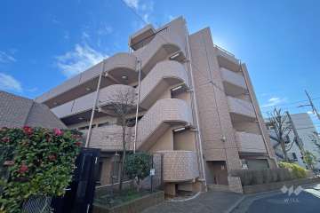 グランベル西新井の外観（北西側から）