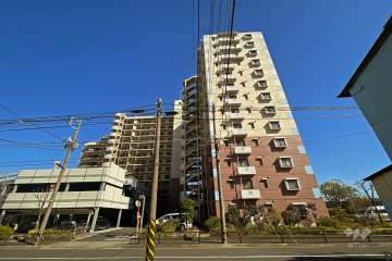 ダイアパレスラセーヌ小台公園の外観（南西側から）