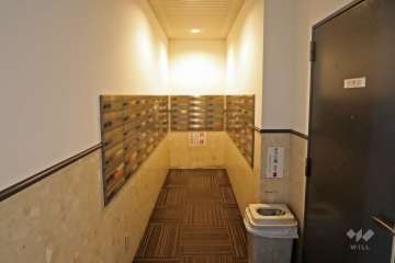 宅配ボックスと共用ポスト