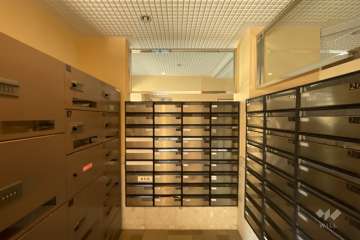 共用ポストと宅配ボックス