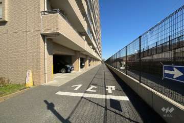 駐車場の出入り口