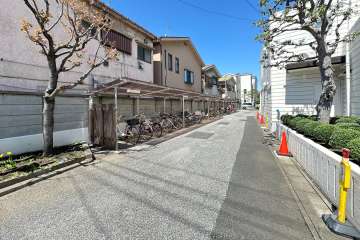 駐輪場（屋根付き）