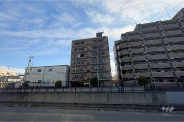 朝日綾瀬マンションの遠景