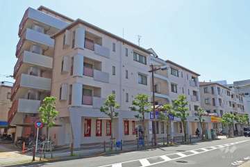 リプル綾瀬の外観（北東側から）