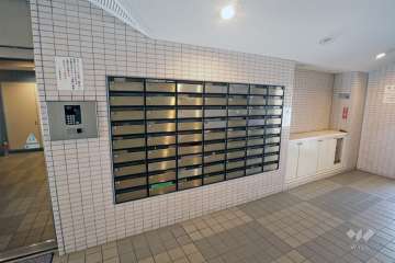 宅配ボックスと共用ポスト