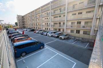 敷地内駐車場（北側）（屋外平面式）