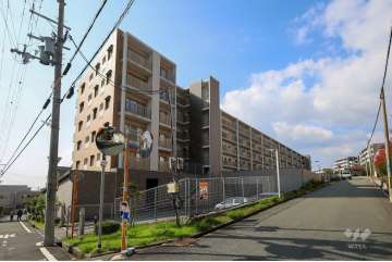 ビューグランデ池田五月丘の外観（北東側から）