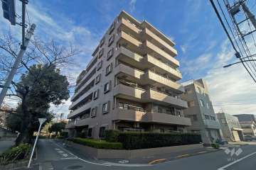 バームハイツ東綾瀬公園の外観（南西側から）