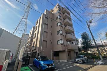 バームハイツ東綾瀬公園の外観（北東側から）