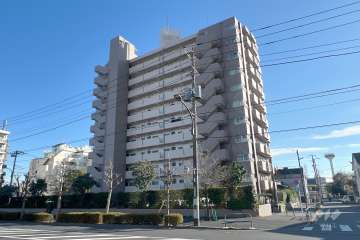 エンゼルハイム鹿浜第6の外観（北西側から）