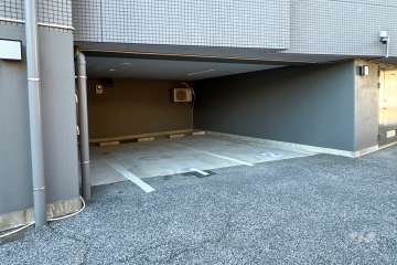 敷地内駐車場（屋内平面式）