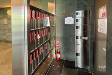 宅配ボックスと共用ポスト