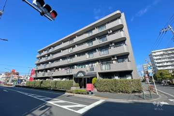 グリーンキャピタル西新井の外観（南東側から）