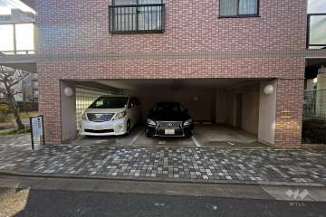 敷地内駐車場（屋内平面式）