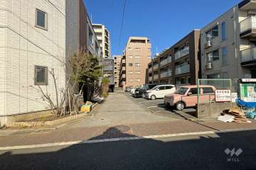 クレアトール綾瀬の外観（南西側から）