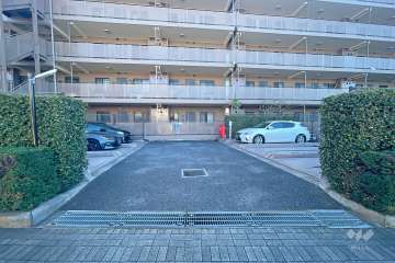 敷地内駐車場（屋外機械式）