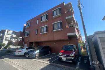 ビバリーホームズ北綾瀬の外観（南西側から）