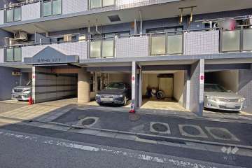 敷地内駐車場（屋外平面式）