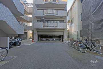 敷地内駐車場（屋外機械式）