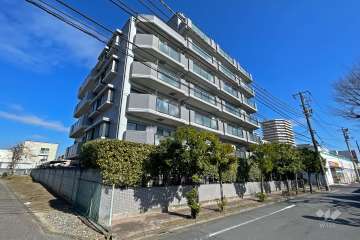 エンゼルハイム竹の塚第5の外観（南西側から）