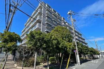 エンゼルハイム竹の塚第5の外観（南東側から）