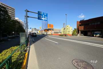 敷地南西側の前面道路　