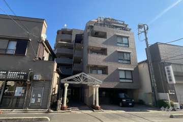 ユニオンパレス梅島の外観（西側から）