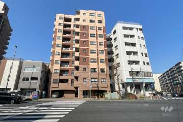ジェイパーク梅島の外観（北東側から）　