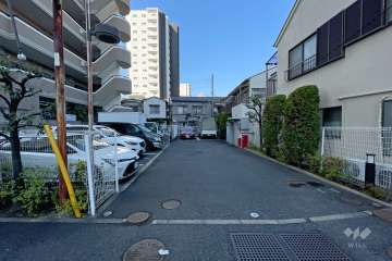 敷地内駐車場（屋外平面式）