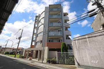 ユニ・アルス池田天神プレジオの外観（北側から）