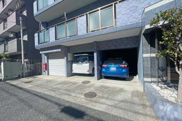 敷地内駐車場（屋内平面式）