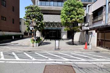 エントランスアプローチ