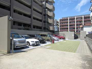 敷地内駐車場（屋外機械式）