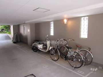 バイク置場
