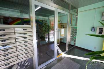 エントランスホール