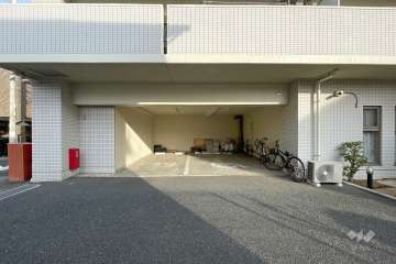 敷地内駐車場（屋内平面式）