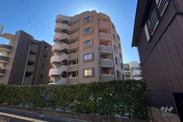 クレール五反野ステーションフロントの外観（北西側から）