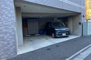 敷地内駐車場（屋内平面式）