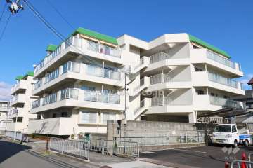 フルーレ石橋の外観（南西側から）