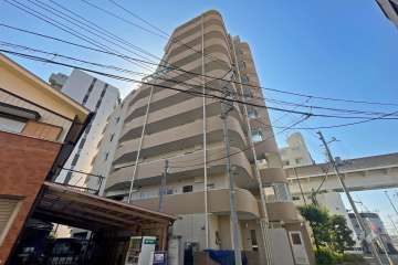 グラード舎人の外観（北東側から）