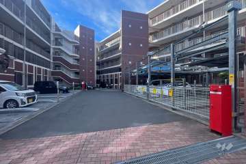 敷地内駐車場（屋外機械式）