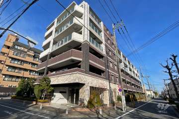 グローベルガーデン六町ブライトンパークスの外観（南西側から）