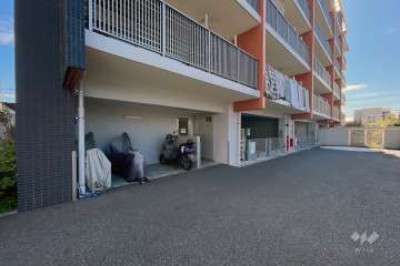 敷地内駐車場（屋内機械式）