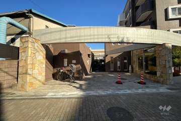 敷地の出入り口