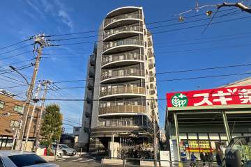 グランデュール鹿浜の外観（西側から）