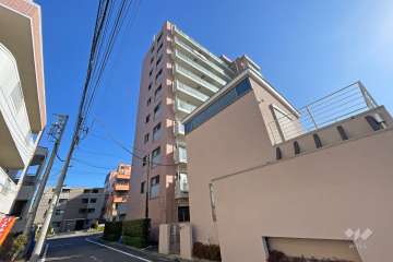 アークプラザ舎人の外観（南西側から）