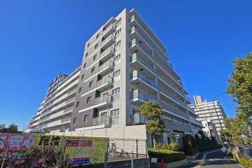 グランプレシア